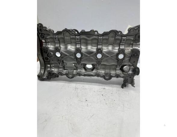 Cylinder Head Cover MERCEDES-BENZ A-CLASS (W176)