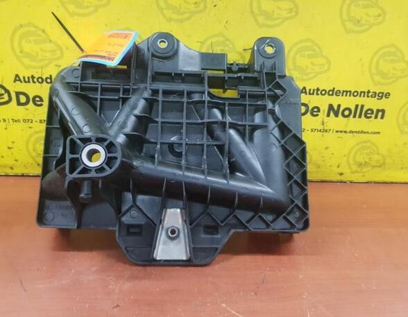 Battery holder SEAT Ibiza IV (6J5, 6P1), SEAT Ibiza IV Sportcoupe (6J1, 6P5)