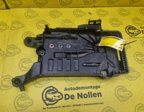 Battery holder SEAT ARONA (KJ7, KJP)