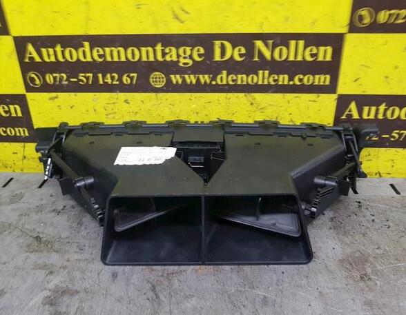 Dashboard ventilation grille BMW 3er (E90)