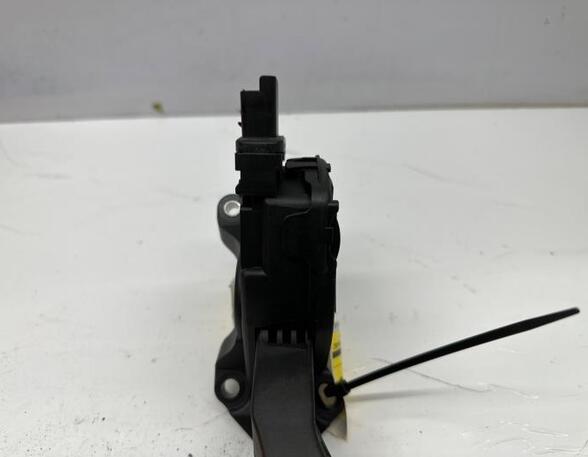 Accelerator pedal PEUGEOT 208 I (CA, CC)