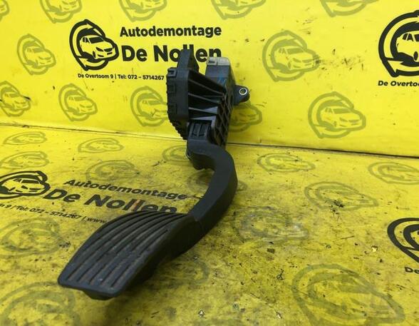 Accelerator pedal OPEL CORSA D (S07)