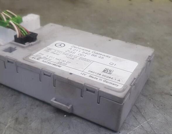 Control unit gateway MERCEDES-BENZ E-CLASS (W212)