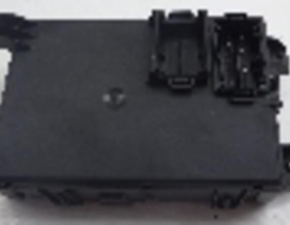 Fuse Box OPEL CORSA D (S07)