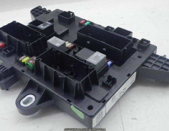 Fuse Box OPEL ASTRA J Caravan (P10)