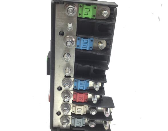 Fuse Box VW Passat Variant (3C5)