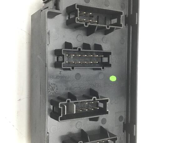 Fuse Box MERCEDES-BENZ M-CLASS (W164)