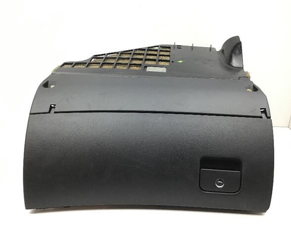 Glove Compartment (Glovebox) AUDI A6 Avant (4B5, C5)