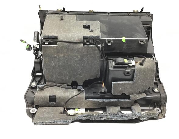 Glove Compartment (Glovebox) AUDI A3 (8P1), AUDI A3 Sportback (8PA)