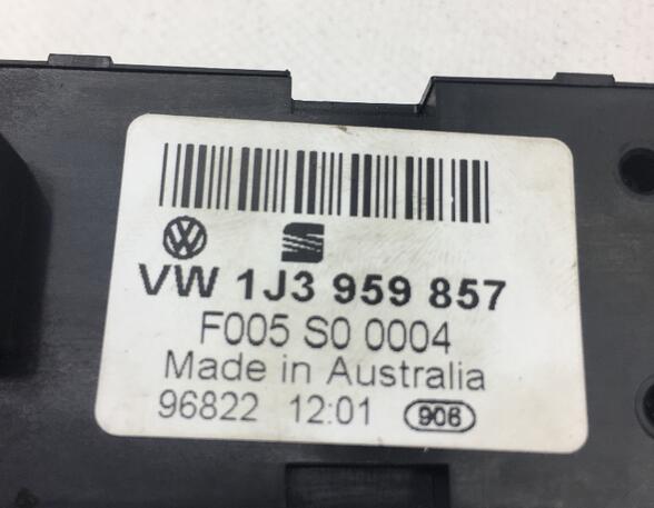 Schalter für Fensterheber links vorne VW Golf IV (1J) 1.6  74 kW  101 PS