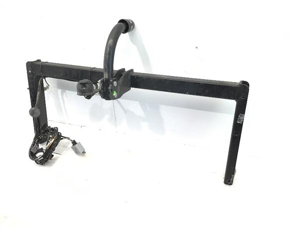 Tow Hitch (Towbar) VW Passat Variant (3B5)