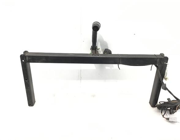 Tow Hitch (Towbar) VW Passat Variant (3B5)