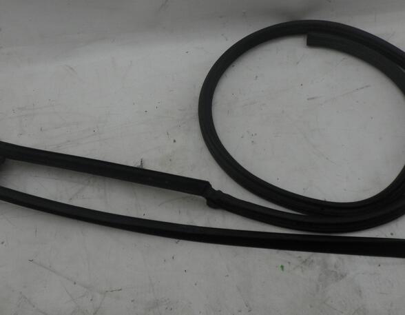 Door Seal VW Golf III Cabriolet (1E7)