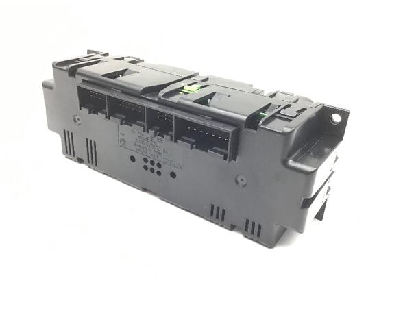 Air Conditioning Control Unit VW Passat Variant (3B5)