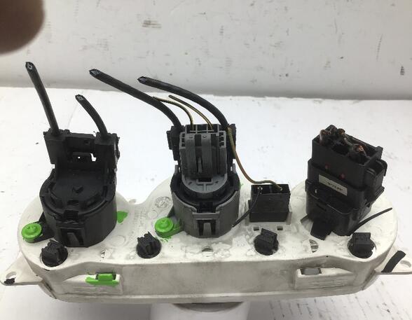 Air Conditioning Control Unit FORD FOCUS Turnier (DNW)