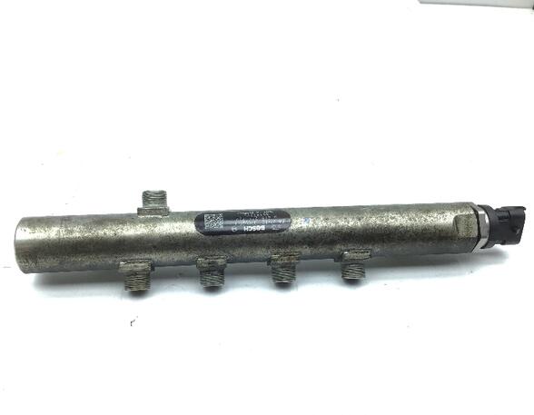 Fuel Distributor Pipe OPEL ASTRA H TwinTop (A04)