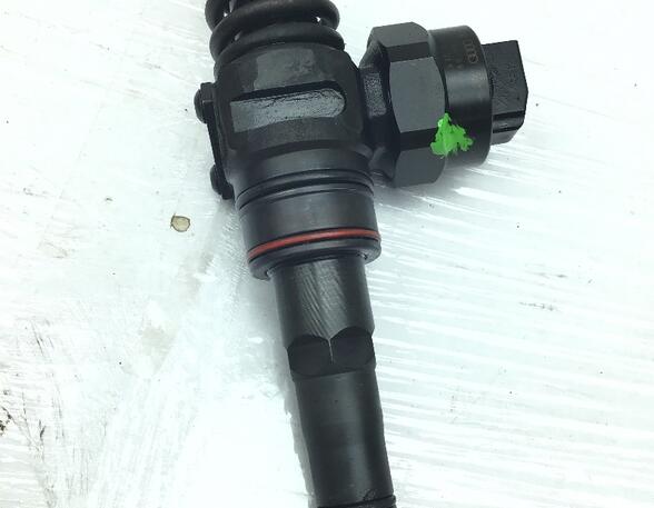 Pump-Nozzle Unit VW PASSAT Variant (3B5)