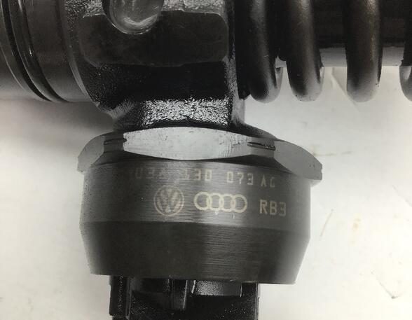 Pump-Nozzle Unit VW GOLF V (1K1)