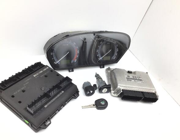 Engine Management Control Unit SKODA Fabia I (6Y2)