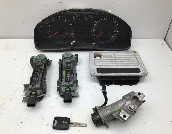 Control unit for engine AUDI A4 (8D2, B5)