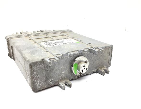 Control unit for engine VW GOLF III Variant (1H5)