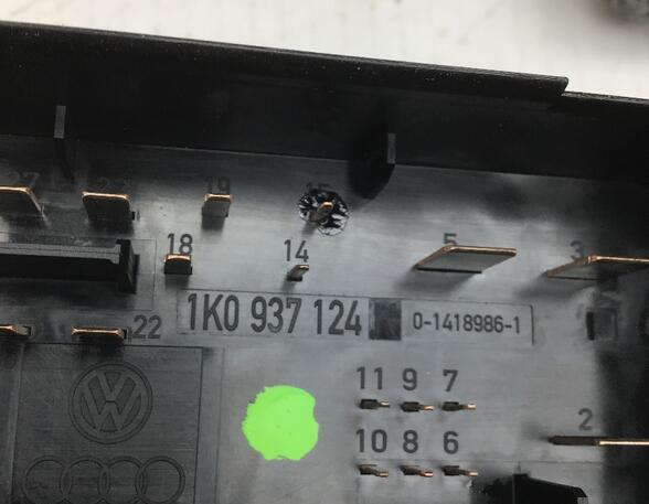 Control unit for engine VW GOLF V (1K1)