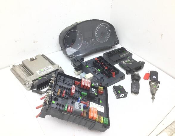 Control unit for engine VW GOLF V (1K1)