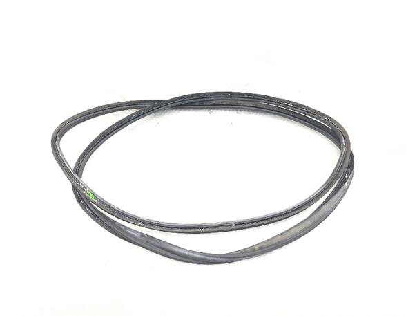 Boot / Trunk Lid Seal SAAB 9-3 Estate (E50), SAAB 9-3X (YS3)