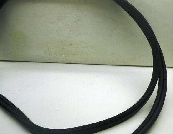 Boot / Trunk Lid Seal BMW X5 (E70), BMW X6 (E71, E72), BMW X3 (F25)