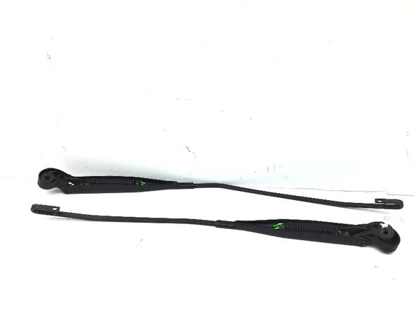 Wiper Arm MERCEDES-BENZ Vaneo (414)