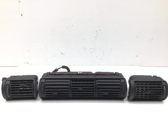 Dashboard ventilation grille AUDI A4 (8D2, B5)