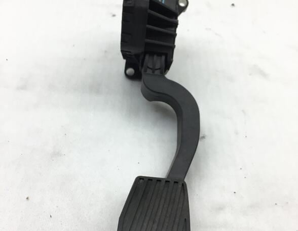 Accelerator pedal OPEL Corsa D (S07)