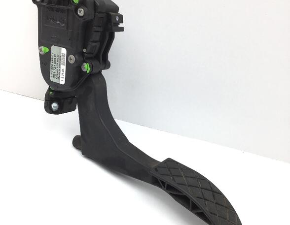 Accelerator pedal SKODA Fabia I (6Y2)