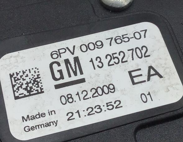 365235 Gaspedal OPEL Astra J (P10) 13252702