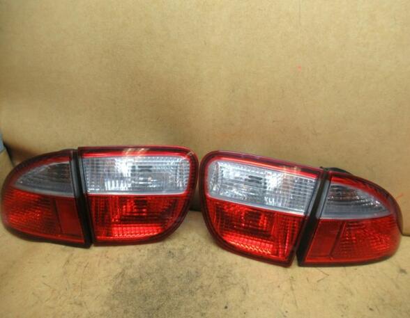 Combination Rearlight SEAT Leon (1M1)