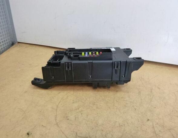 Fuse Box OPEL Corsa D (S07)