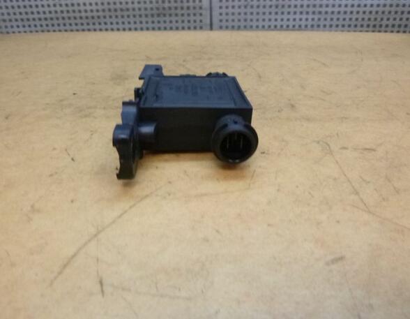 Heating / Ventilation Control Unit AUDI A4 Avant (8D5, B5)