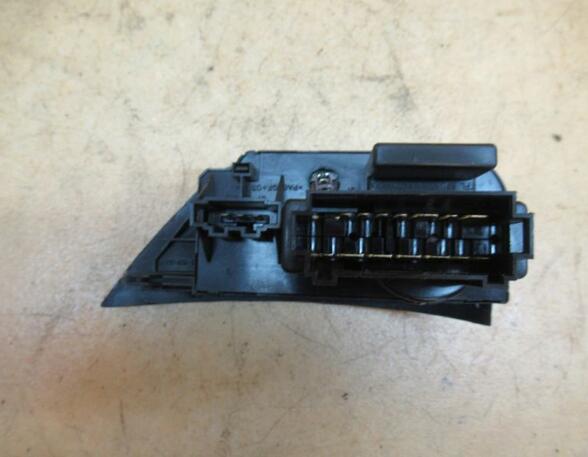 Headlight Light Switch VW Polo (6N1)