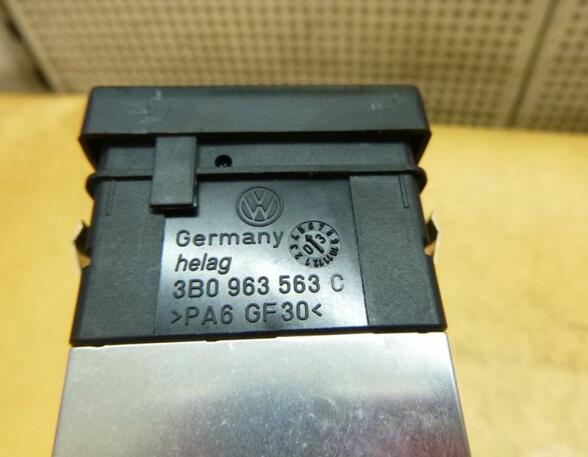 Seat Heater Switch VW Passat Variant (3B6)