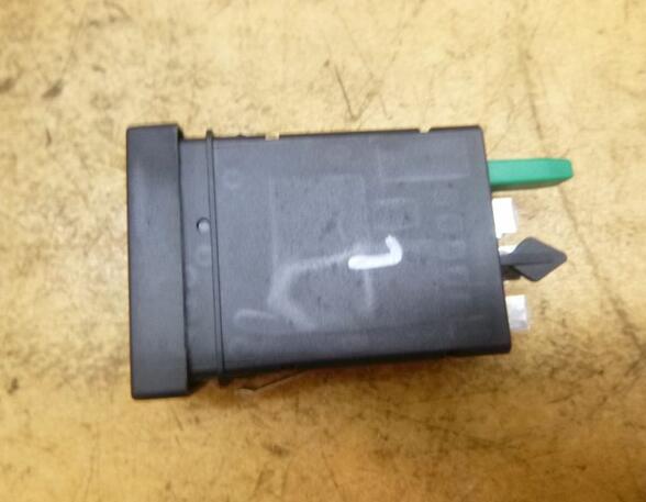 Seat Heater Switch VW Passat Variant (3B5)