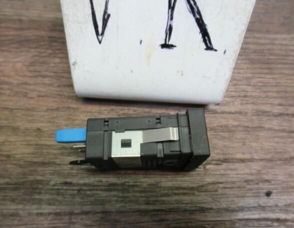 Seat Heater Switch VW Passat Variant (3B6)