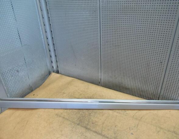 Trim Strip Door MERCEDES-BENZ C-Klasse T-Model (S203)