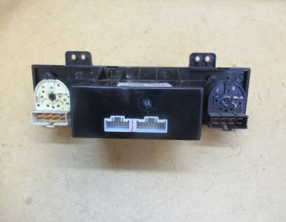 Air Conditioning Control Unit KIA Carnival II (GQ)