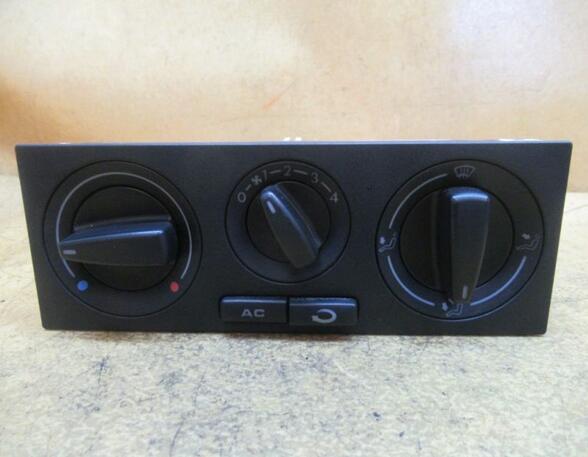 Air Conditioning Control Unit VW Passat (3B2)