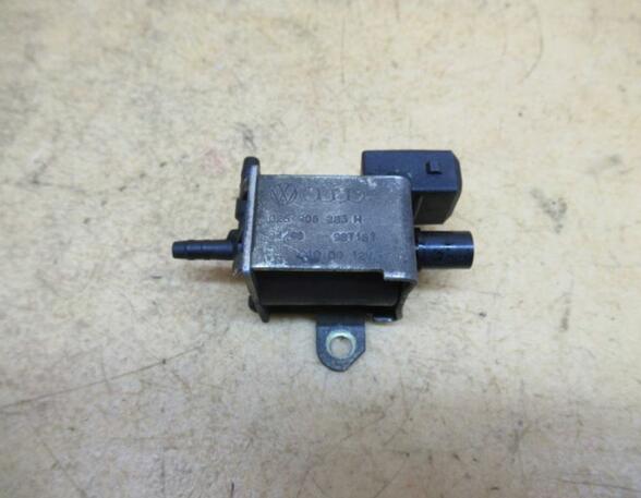 Air Condenser Solenoid Valve AUDI A4 Avant (8D5, B5)