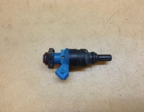 Injector Nozzle VW Passat Variant (3B5)