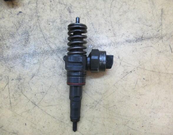 Injector Nozzle VW Passat Variant (3B5)