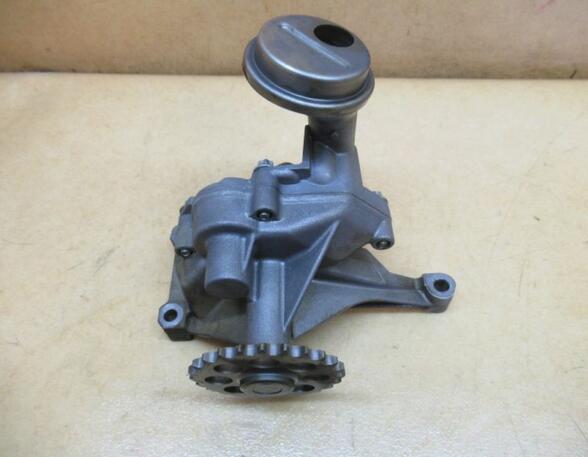 Oil Pump MERCEDES-BENZ CLK (C208)