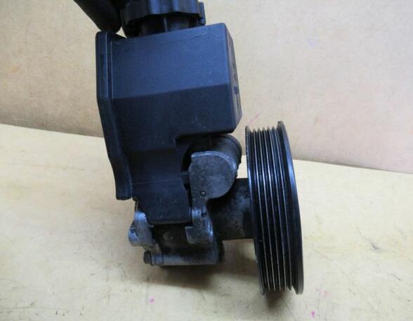 Power steering pump MERCEDES-BENZ C-Klasse T-Model (S203)