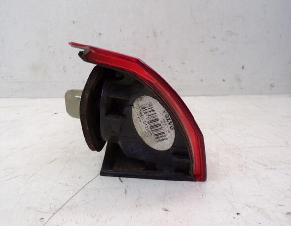 Combination Rearlight VOLVO V70 II (285), VOLVO XC70 CROSS COUNTRY (295)